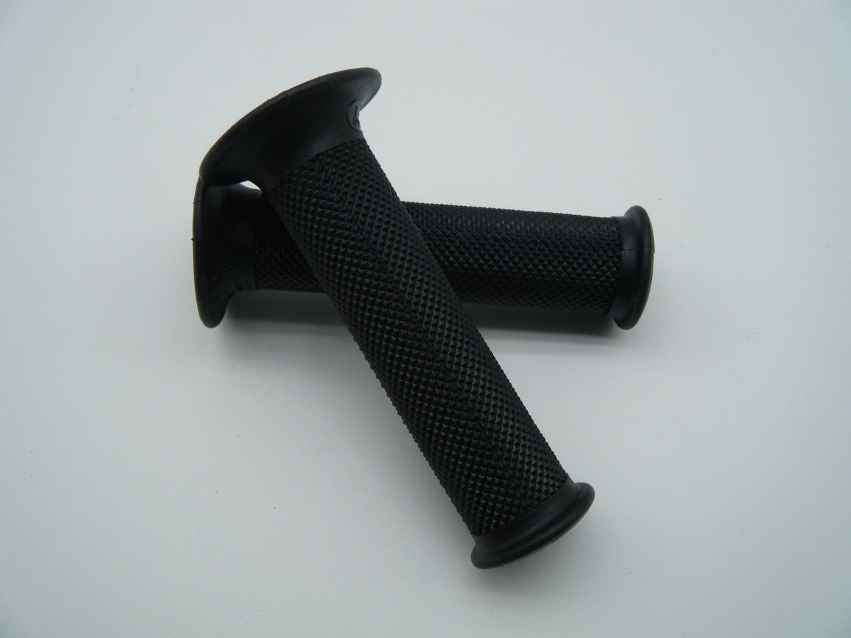 Original grips- Monster Paso 851. Plus more 36140031A