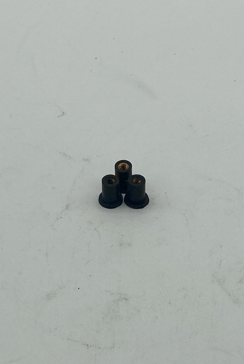 Grommets 4mm/ Pack of 10.